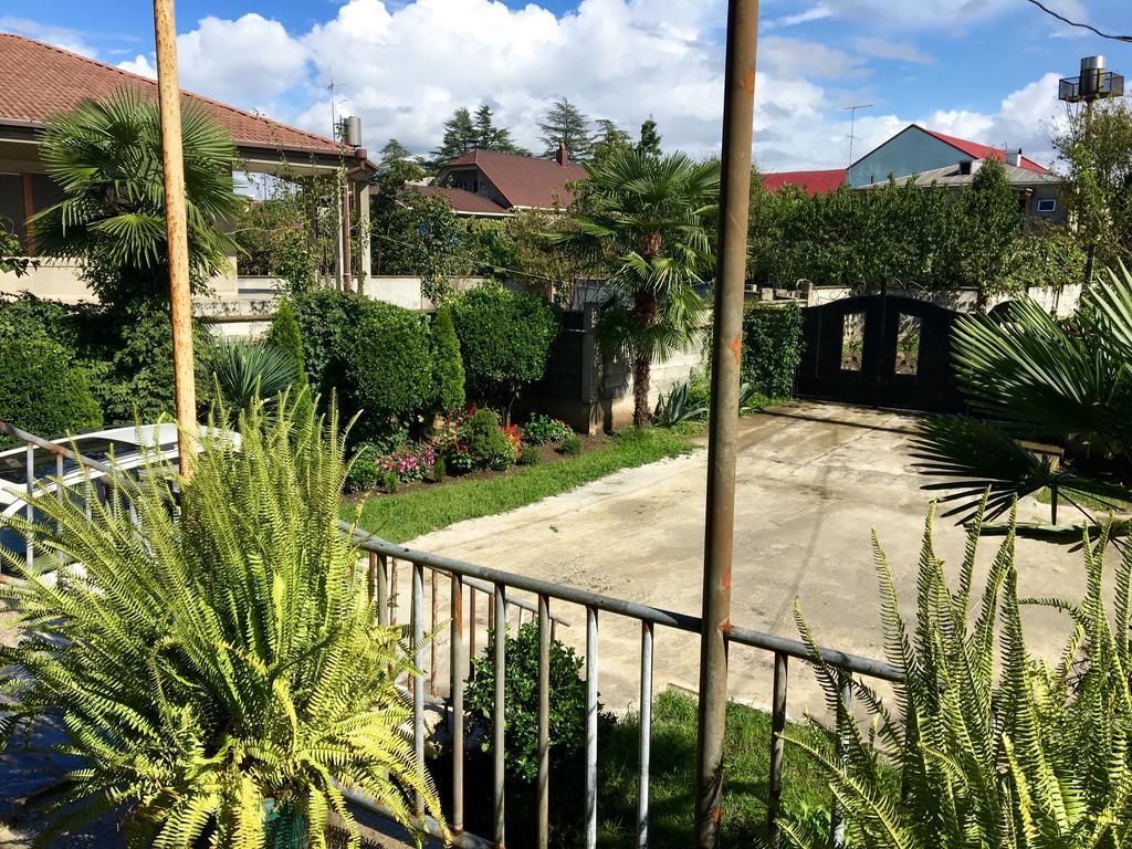 Guest House Lali Kostava 14 زوغديدي المظهر الخارجي الصورة